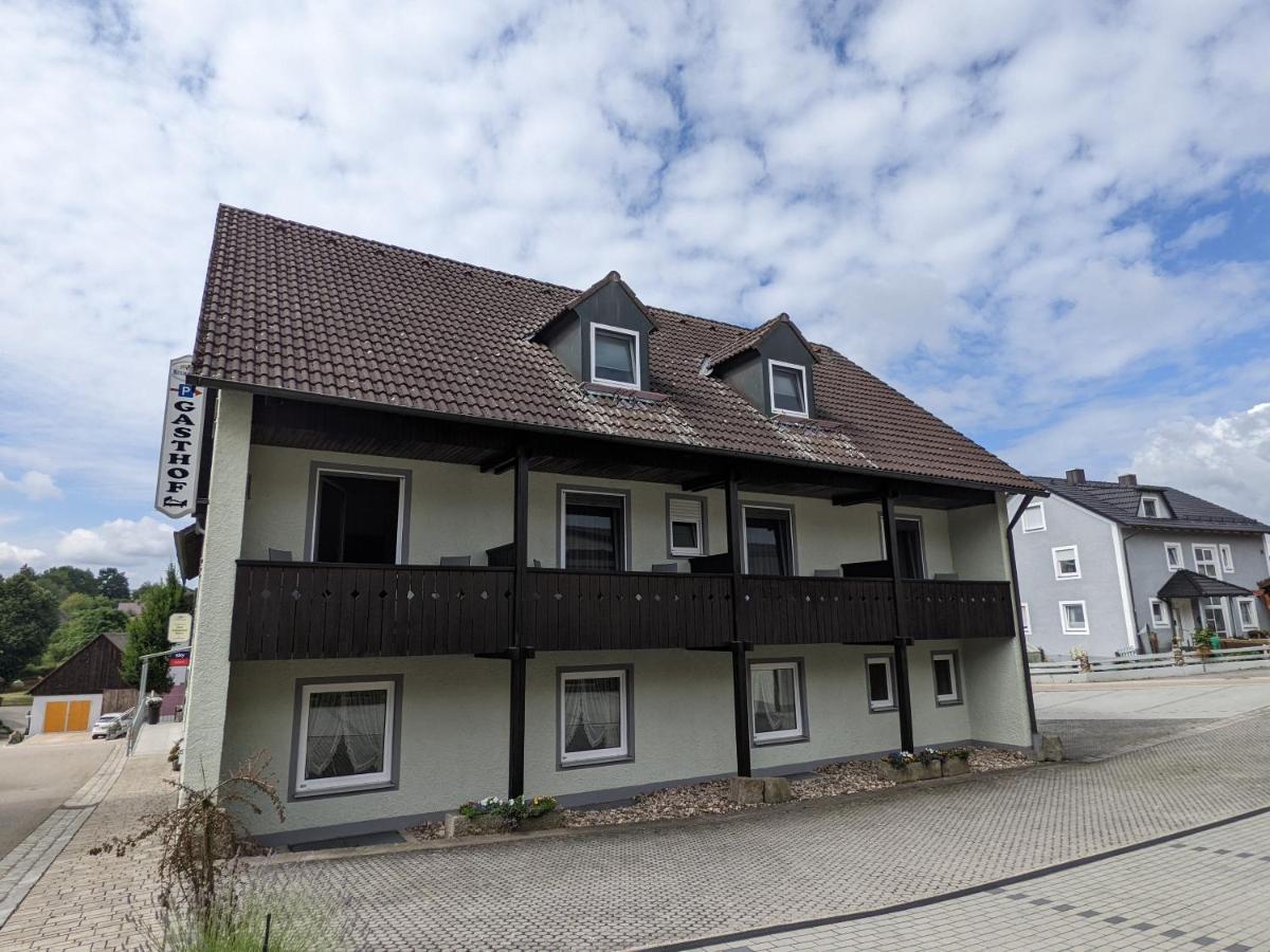 Zum Schwarzen Baeren Hotel Vohenstrauss Luaran gambar
