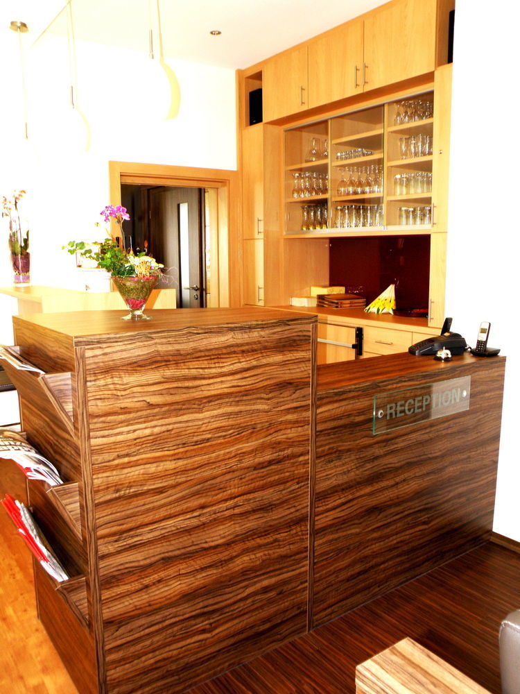 Zum Schwarzen Baeren Hotel Vohenstrauss Luaran gambar