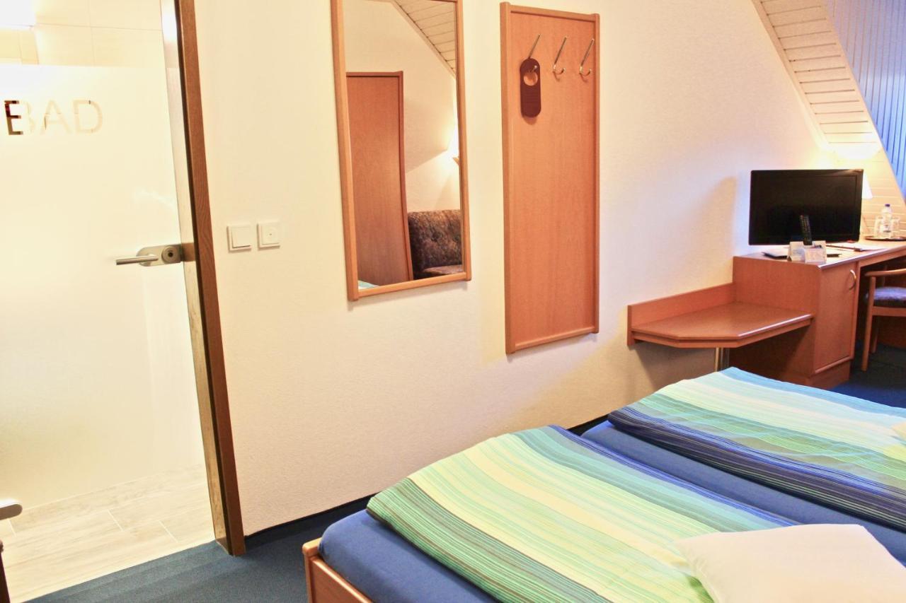 Zum Schwarzen Baeren Hotel Vohenstrauss Luaran gambar